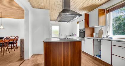 Beautiful home in Skagen with kitchen