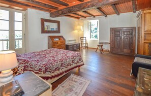 3 chambres, draps fournis