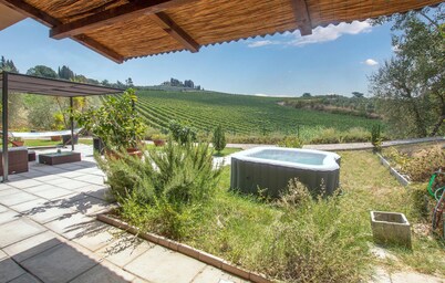 Beautiful home in Montelupo Fiorentino with WiFi