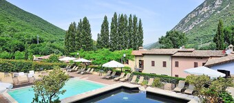 2 bedroom cozy apartment in Foligno