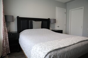 3 habitaciones, tabla de planchar con plancha y wifi gratis 