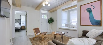 Delightful Small Town Escape — Sauna & Parking