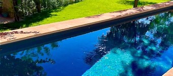The Villa on the Ancient Walls 5 *****L