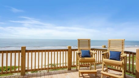 Property grounds. Beachfront Home•Steps to Sand•Sleeps 10
