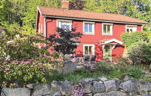 Awesome home in Asarum with WiFi