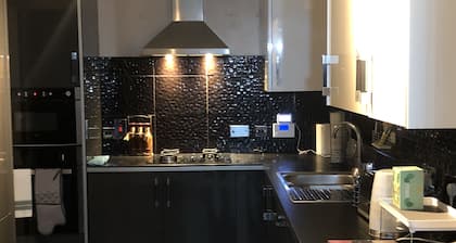 Lovely 3-bed House in Chafford Hundred