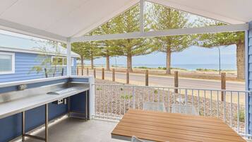 Two Bedroom Bay Villa | Beach/ocean view