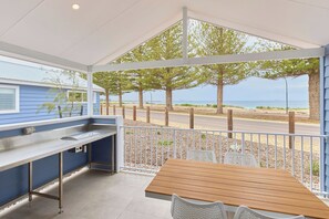 Two Bedroom Bay Villa | Beach/ocean view