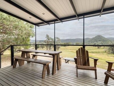 Sugarloaf - Luxury Off-Grid Tiny House