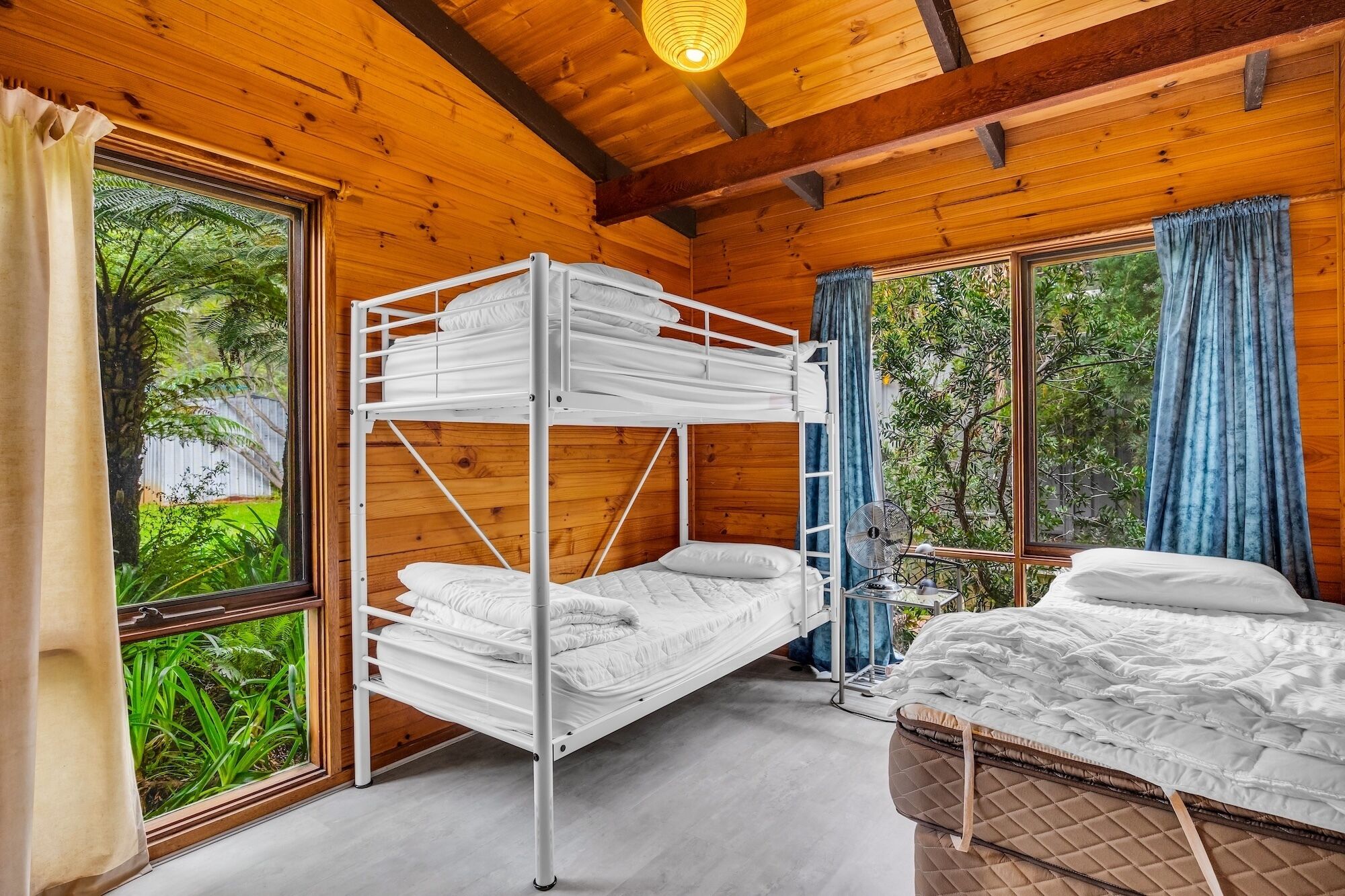 4 bedrooms