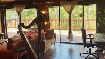 TV connectée, cheminée