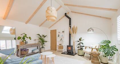 The perfect retreat for couples wanting to enjoy Deal