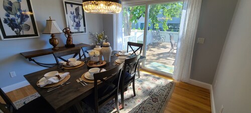 Sag Harbor Beauty Walk to Beach Minutes From The Village