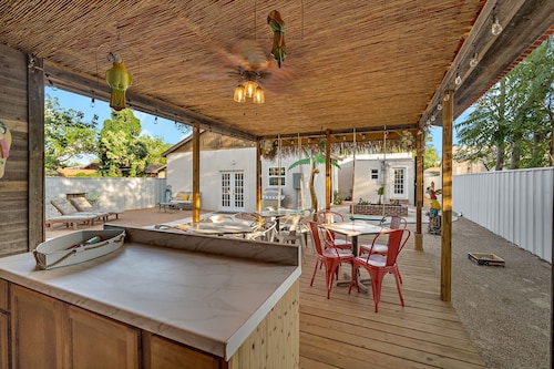 The Beachcomber - Lubbock, TX with an Island Flair!