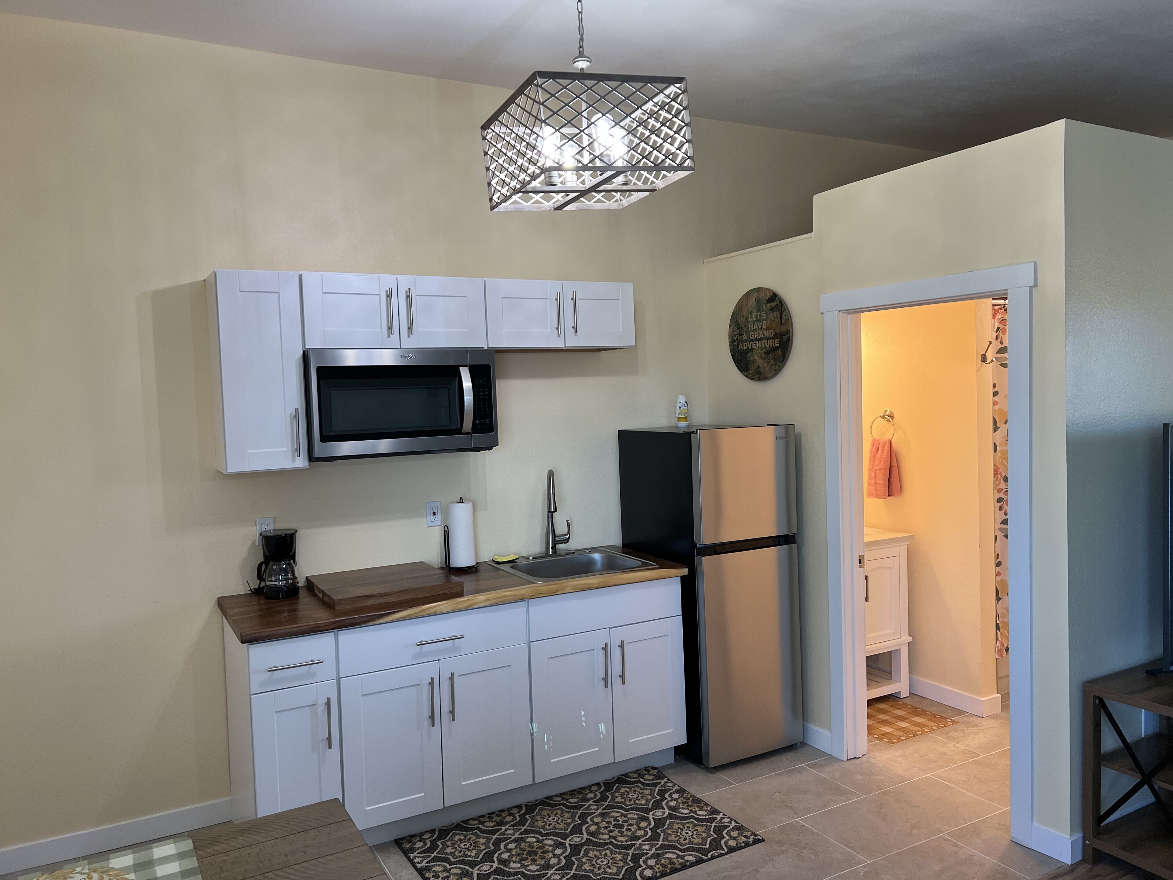 Fridge, microwave, coffee/tea maker, toaster