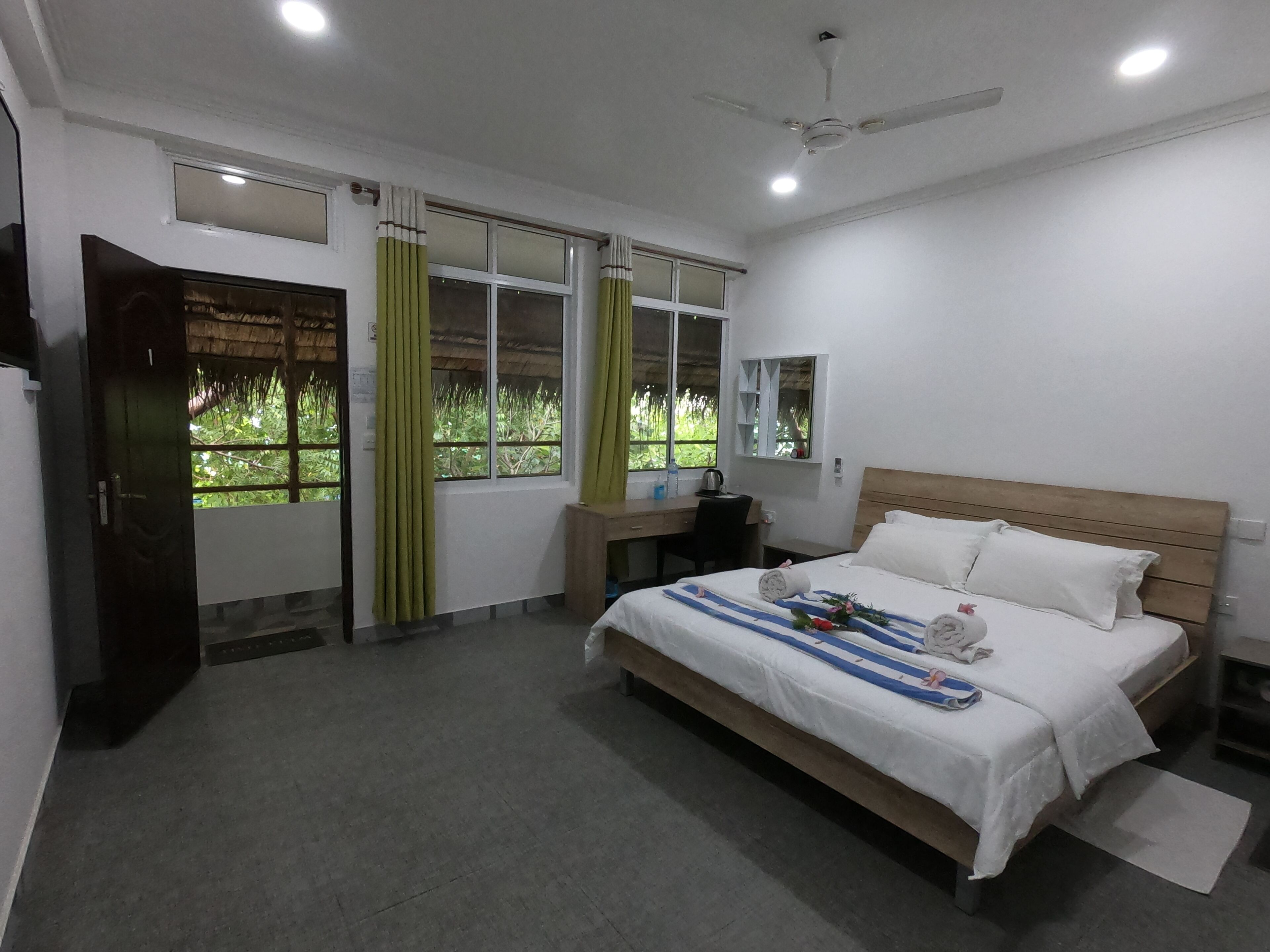 Foto - Dhangethi INN