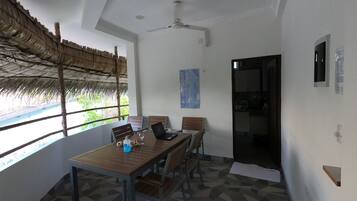 48-inch flat-screen TV with digital channels, TV, Netflix