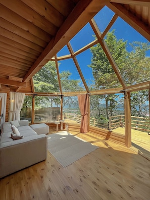 Familienbungalow | 1 Schlafzimmer, hochwertige Bettwaren, Select-Comfort-Betten