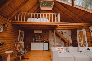 Familienbungalow | 1 Schlafzimmer, hochwertige Bettwaren, Select-Comfort-Betten