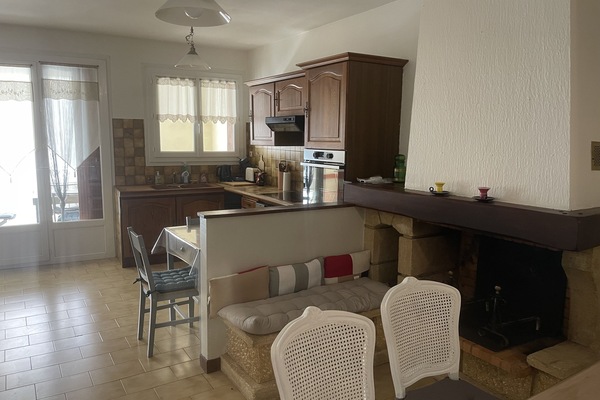 Frigorífic, microones, forn i placa de cuina