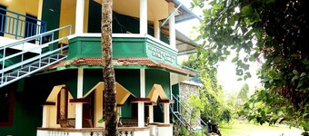 JUNGLE PARADISE FARM AND GUEST HOUSE