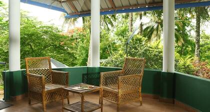 JUNGLE PARADISE FARM AND GUEST HOUSE