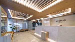 Lobby lounge - Hotel Foret The Spa (Busan)