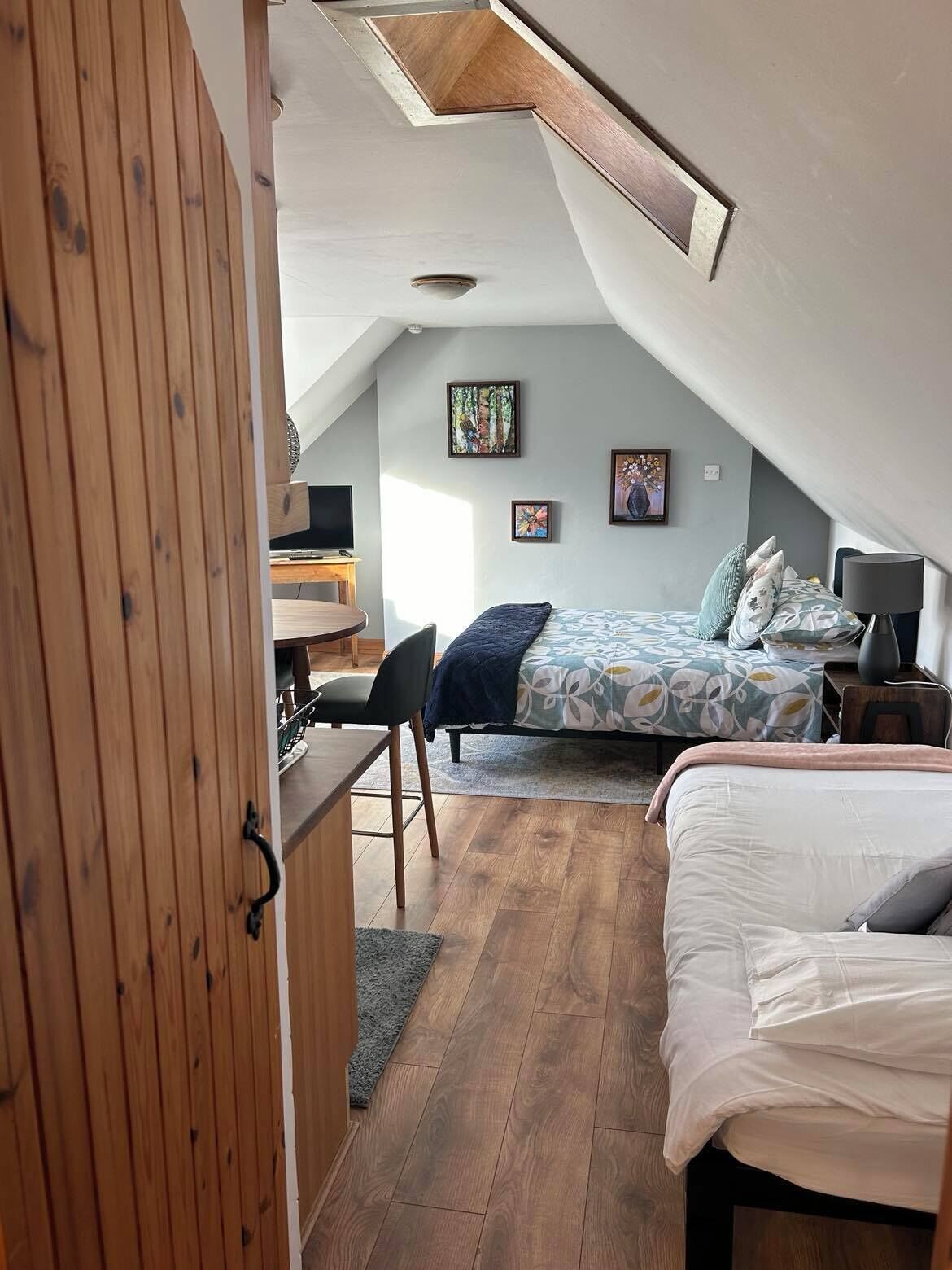 Strykejern/-brett, wi-fi (inkludert) og sengetøy