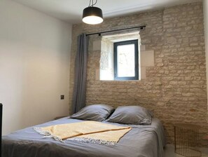 2 chambres, lit de bébé portatif, accÚs au Wi-Fi (inclus)