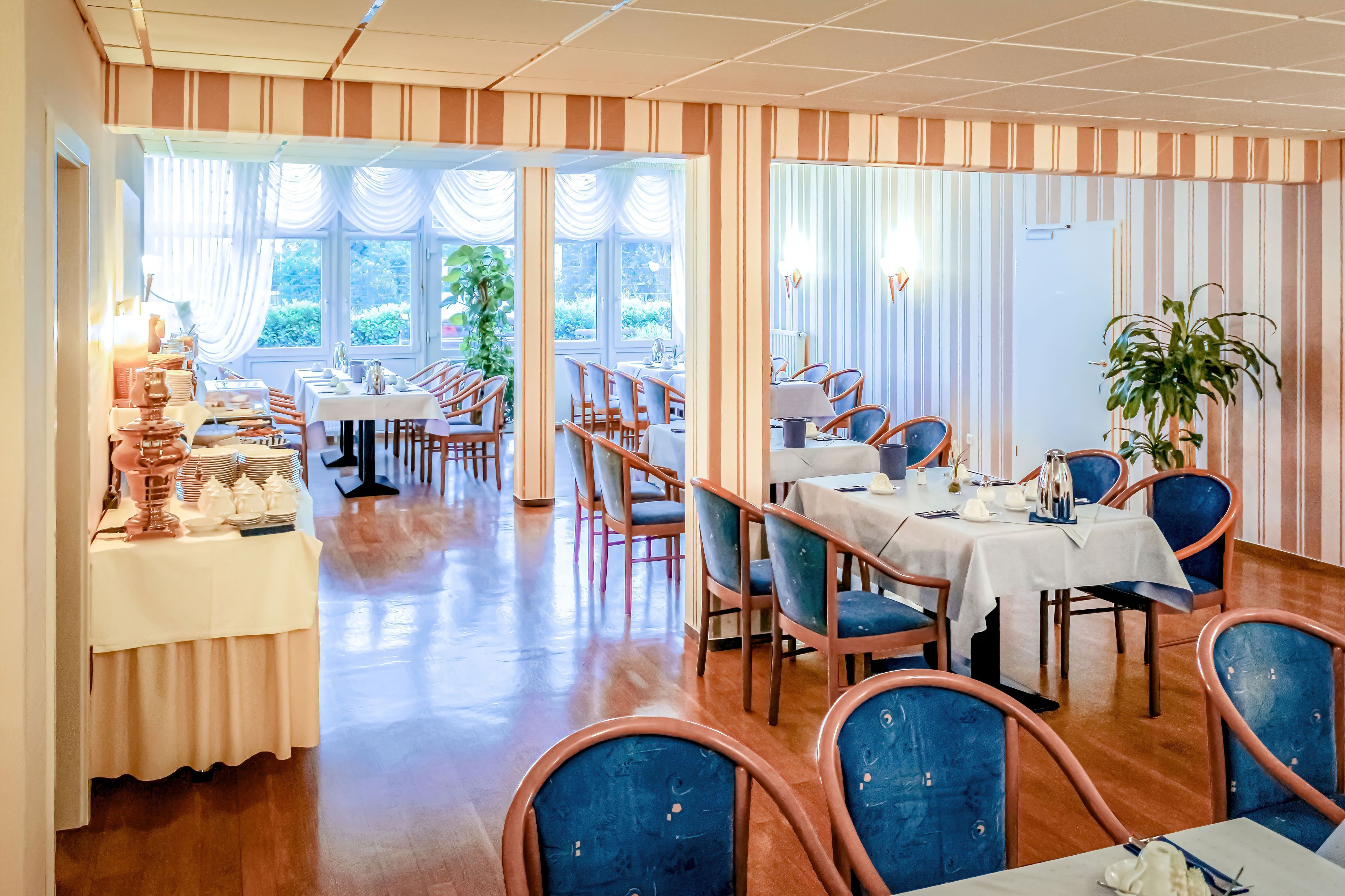 daily buffet breakfast (eur 6.5 per person)