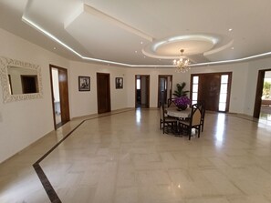 Dining - Atypical Villa la reine with swimming pool 5 minutes from the beach! (Mezraya)