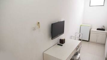 Habitació superior, 1 llit de matrimoni | Escriptori, espai de treball apte per a portàtils i wifi gratuïta