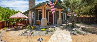 Downtown Craftsman Style home is Colorful and Comfy, Walk to Everything!