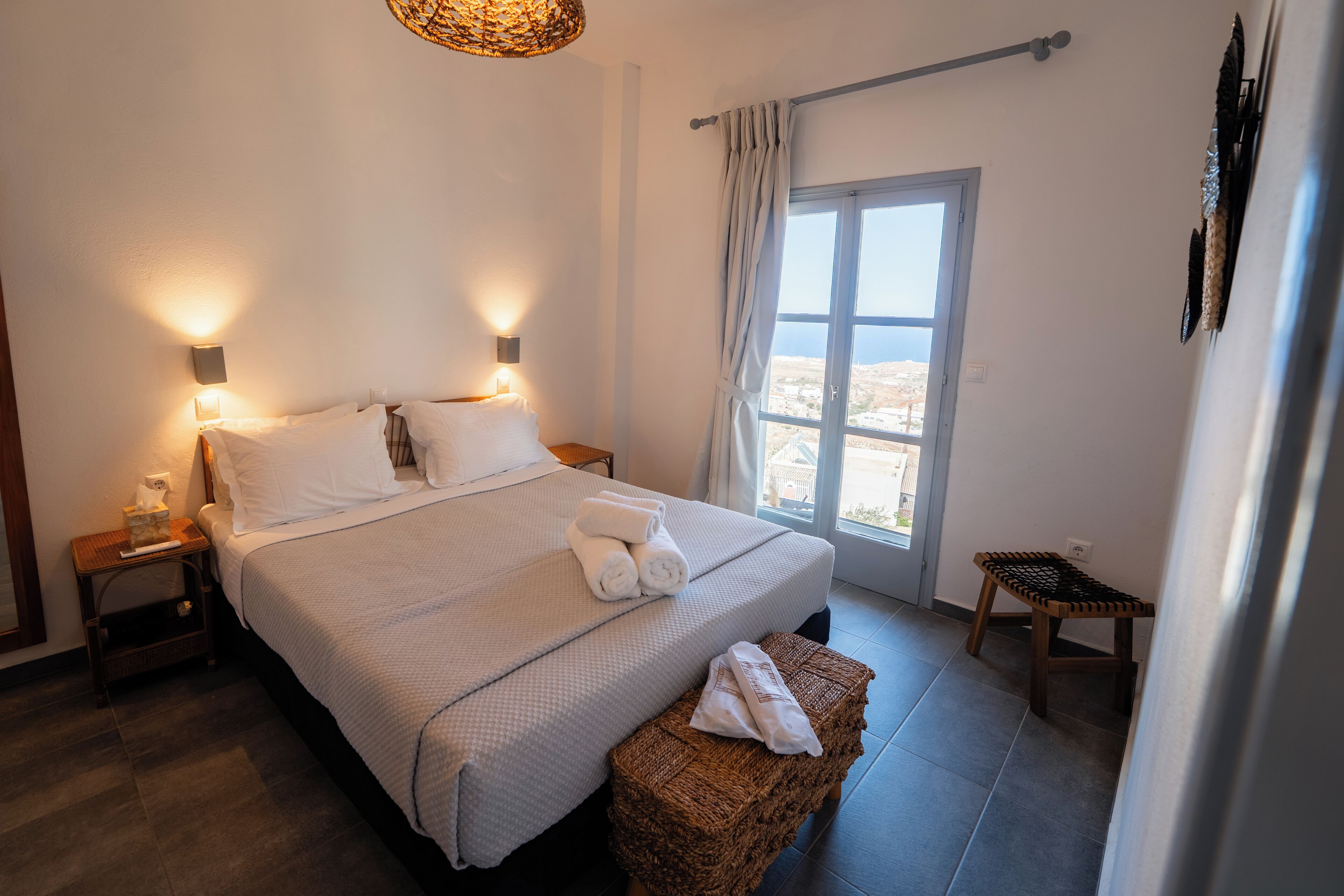 Executive Suite with Sea View & Jetted Tub | Zimmersafe, kostenloses WLAN