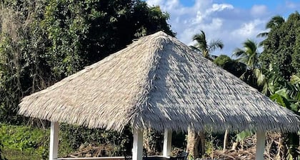 Red Hibiscus Villas