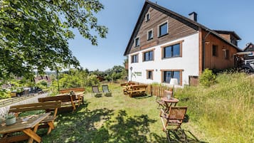 Sun deck