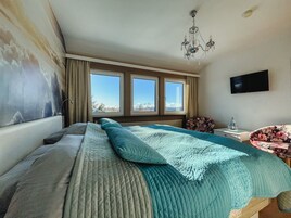 Quarto família | Individualmente decorados, individualmente mobiliados, Wi-Fi de cortesia