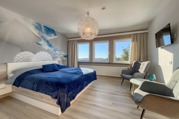 Panoramic Double Room | Individually decorated, individually furnished, free WiFi, bed sheets