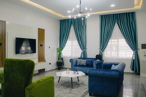 Suite Sénior, 1 chambre | Aire de séjour