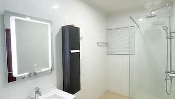 Suite – senior, 1 soverom | Bad
