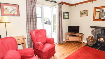Cottage | Living area