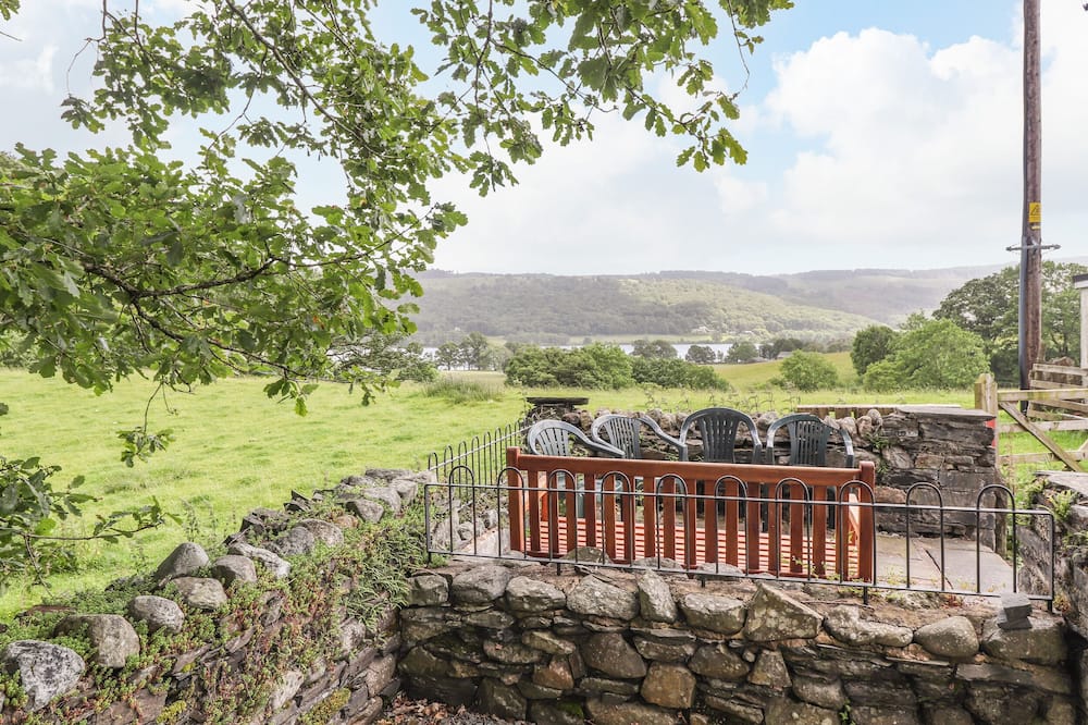 1 Lake View - High Wray