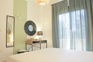 1 bedroom, iron/ironing board, travel crib, free WiFi