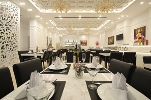 Restaurant - Acnos Grand Hotel (Ho Chi Minh City)