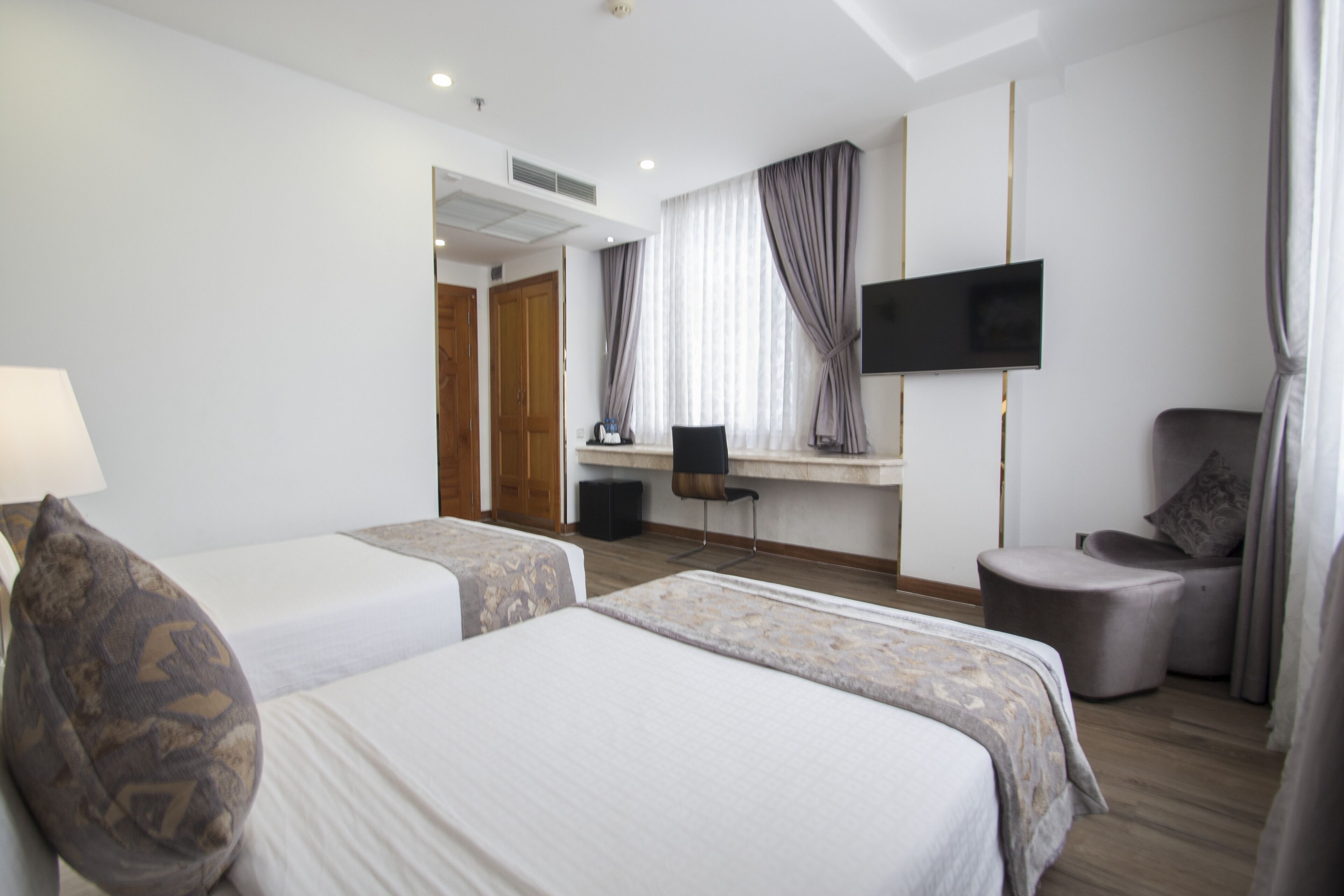 Photo - Acnos Grand Hotel