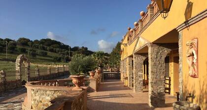 NEW - Villa Domus Santa Marinella with pool and tennis courts