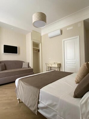Executive Triple Room | Free WiFi - Florita Napoli (Naples)