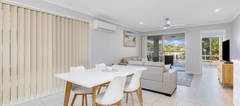 Serenity at Elanora - Waterfront Elanora - Min 3 Night Stays!