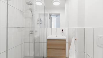 Shower, eco-friendly toiletries, hair dryer, heated floors