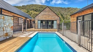 Pool - Alpine Barn Retreat, Bright (Bright)